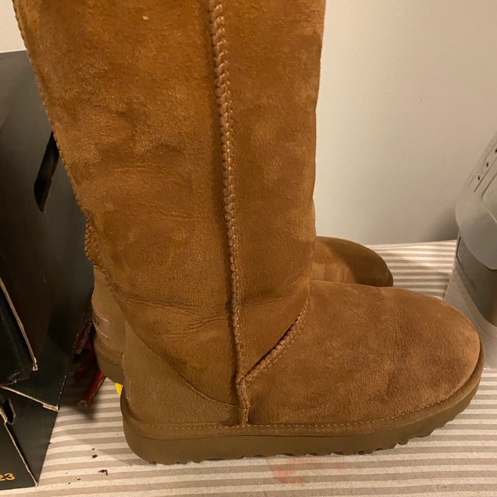 Women Ugg’s boots